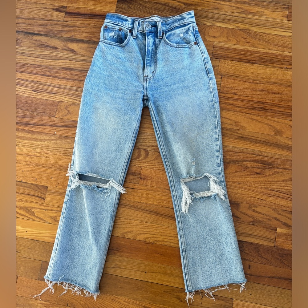 Abercrombie 90s straight ankle jeans
